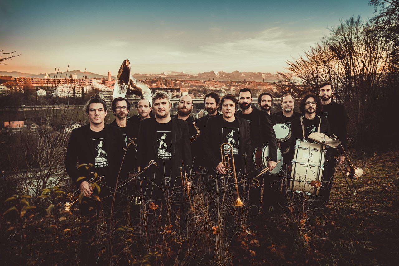 7%20emf26_Traktorkestar